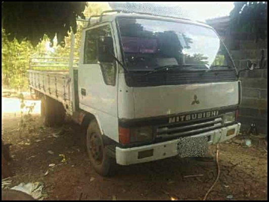 มิสซูบิชิแคนเตอร์ 110 แรง สภาพสวยๆ พร้อมใช้งาน