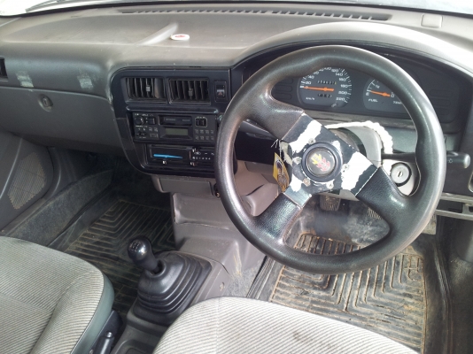 ขาย nissan nv ปี 39 ราคาถูก