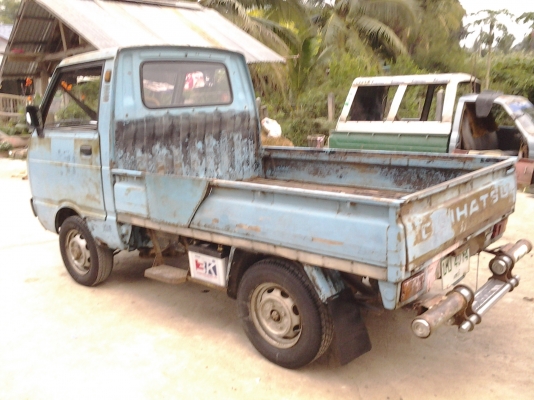 JOECLASSICขายกะป้อDAIHATSU  S55วางเครื่องF61  3 สูบ12วาล์วตัวใหม่CDIเลขเครื่องเลขคัทซีตรงโอนได้เลยทั่วไทยคัทซีสวยกริบมีผุที่พื้นกะบะบ้างตามระยะการใช้งานได้บางเดิม