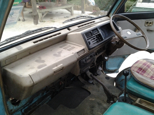 JOECLASSICขายกะป้อDAIHATSU  S55วางเครื่องF61  3 สูบ12วาล์วตัวใหม่CDIเลขเครื่องเลขคัทซีตรงโอนได้เลยทั่วไทยคัทซีสวยกริบมีผุที่พื้นกะบะบ้างตามระยะการใช้งานได้บางเดิม