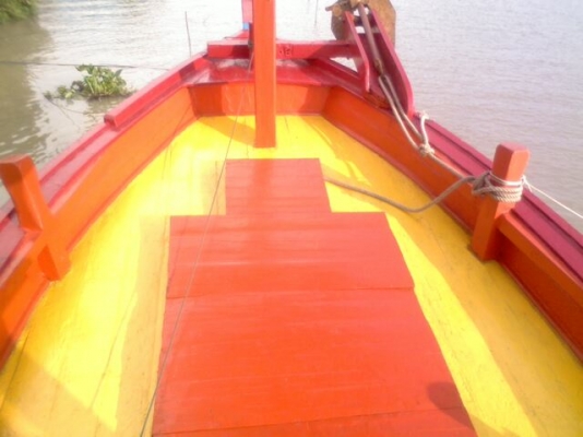 ขายเรือประมง 5 วากว่า  ทำดาดฟ้า+เก๋งใหม่
