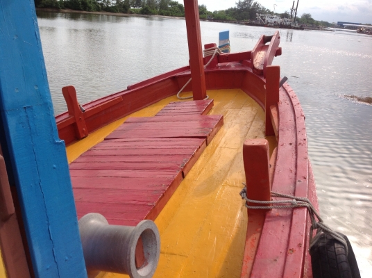 ขายเรือประมง 5 วากว่า  ทำดาดฟ้า+เก๋งใหม่
