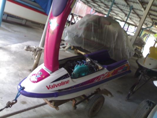 ต้องการขายเจ็สกียืน คาวาซากิ 750 SXI