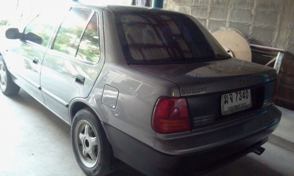 ต้องการขายรถยนต์ SUZUKI SWIT ปี92 เครื่อง 1300 ซีซี เกียร์ธรรมดา ต้องการขายรถยนต์ SUZUKI SWIT ปี92 เครื่อง 1300 ซีซี เกียร์ธรรมดา