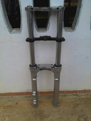 ขายชุดหน้า Big Big แกนโช้ค 37 และ 39 มม. ครับ