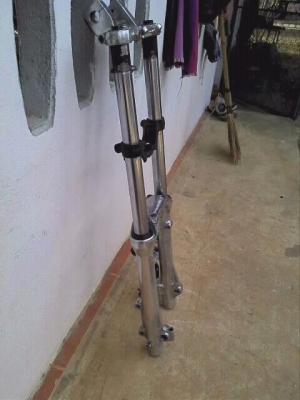 ขายชุดหน้า Big Big แกนโช้ค 37 และ 39 มม. ครับ