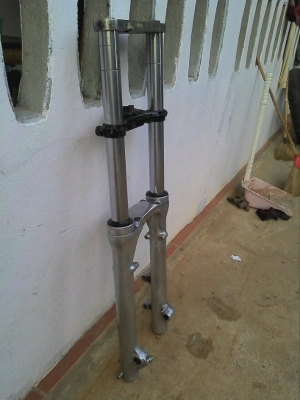 ขายชุดหน้า Big Big แกนโช้ค 37 และ 39 มม. ครับ