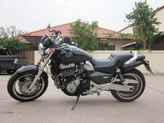 ขายhonda x4 1300+ทะเบียน