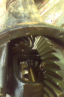 ขายเฟืองท้าย ขอบคุณทุกสาย  ขายแล้วครับ