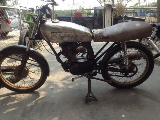 ขาย แพ็ค คู่ คับ CG 125 มีเล่มส้ม ทะเบียน โอน และ GL เครื่อง โซนิค เครื่อง 100\%  no book  ขายเพียง 23500 ต่อลองได้คับ