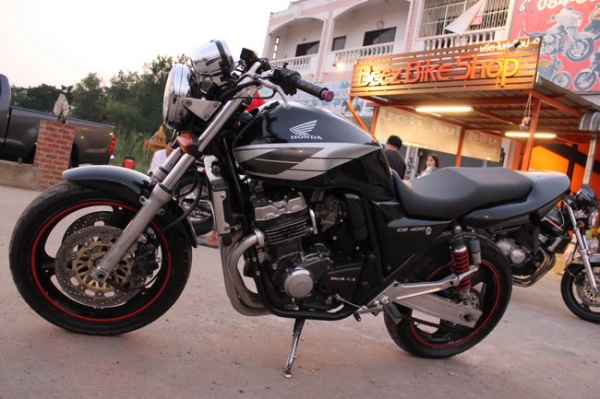 ขาย CB400 ปี93 อินวอยล์สรรพสามิต เครื่องดี ท่อแต่ง