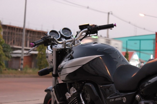 ขาย CB400 ปี93 อินวอยล์สรรพสามิต เครื่องดี ท่อแต่ง