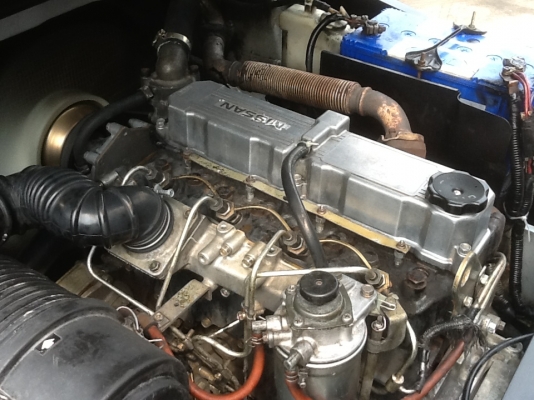 รถยกนิสสัน 2.5 ตัน เสาสูง 4 เมตร เครื่องดีเซล เกียร์ออโต้