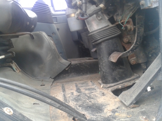 ขาย ISUZU ROCKY 160 สภาพสวยเครื่องยนต์ 6bd1 พวงมาลัยเพาเวอร์ แอร์ ช่วงล่างใหญ่พร้อมลุย  ทะเบียน ต่อแล้ว  เอกสารพร้อมโอน