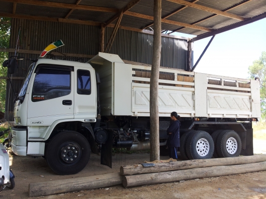 ISUZU DEGA 320 รถดั้มพร้อมระบบสวยๆๆเดิมๆๆ