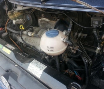 ขายเครื่อง+เกียรMT/ T4 2.5เบนซิน ** 18500