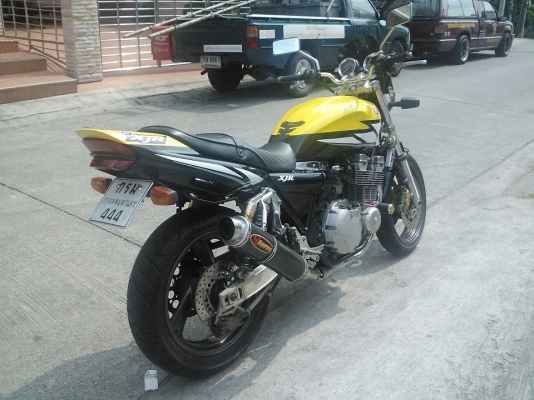 ขาย xjr 400 ปี 99 ทะเบียน 444 กทม. ราคา 95,000 ราคาต่อรองได้คับ ขาย xjr 400 ปี 99 ทะเบียน 444 กทม. ราคา 95,000 ราคาต่อรองได้คับ