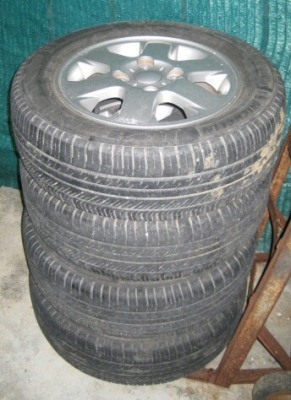 ขายล้อแม็กพร้อมยาง 3000 บาท