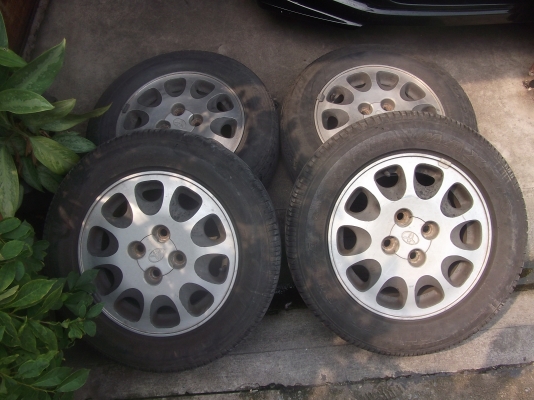 ปรับราคาขายแม็กเดิมติดรถ AE 101 ขอบ 14 สภาพดีไม่ดุ้งไม่คต