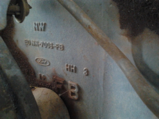 FORD 6610 - 1 เพลา เครื่อง T6 สภาพดีพร้อมใช้งานได้เลยครับ อุปกรณ์พร้อม มีใบดันหน้า ผานพรวนดิน 6 เครื่องแรงดีแน่นดีไม่เยิ้ม ระบบหางไฮดรอลิกส์ไม่มีแตก ช่วงล่างแน่นดี ยางดีพร้อมทำงานได้เลย เอกสารสัญญาซื้อขาย ราคาต่อรองได้ครับ