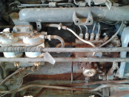 FORD 6610 - 1 เพลา เครื่อง T6 สภาพดีพร้อมใช้งานได้เลยครับ อุปกรณ์พร้อม มีใบดันหน้า ผานพรวนดิน 6 เครื่องแรงดีแน่นดีไม่เยิ้ม ระบบหางไฮดรอลิกส์ไม่มีแตก ช่วงล่างแน่นดี ยางดีพร้อมทำงานได้เลย เอกสารสัญญาซื้อขาย ราคาต่อรองได้ครับ