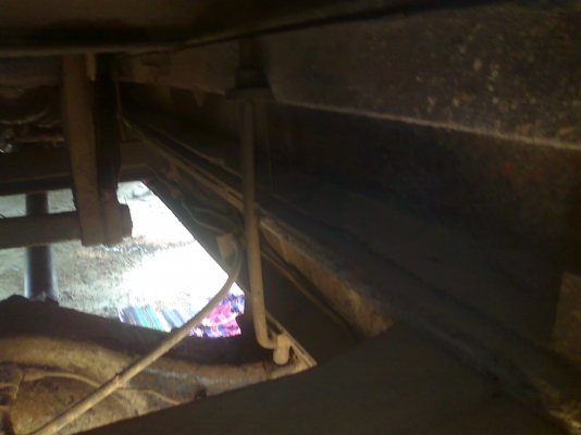 ขาย 6ล้อดั้ม ISUZU หัวยาวเครื่อง 6BD1 165แรง เฟืองท้ายของนางฟ้า 240 ทะเบียนพร้อมโอน