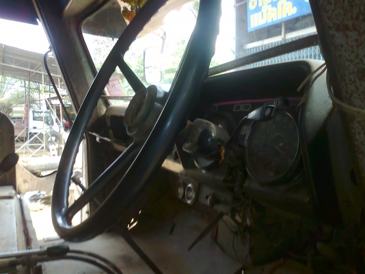 ขาย 6ล้อดั้ม ISUZU หัวยาวเครื่อง 6BD1 165แรง เฟืองท้ายของนางฟ้า 240 ทะเบียนพร้อมโอน