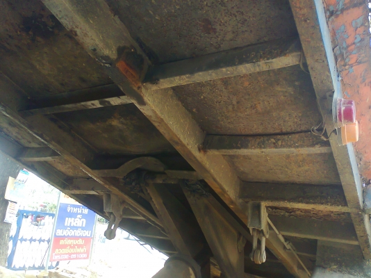 ขาย 6ล้อดั้ม ISUZU หัวยาวเครื่อง 6BD1 165แรง เฟืองท้ายของนางฟ้า 240 ทะเบียนพร้อมโอน