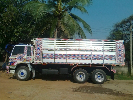 ขายHINO 3M 240 ปี40ดั๊มกระบะเนียม มีระบบลากพ่วงพร้อมใช้ สภาพสวยพร้อมใช้ ติดต่อได้ที่คุณ อ๊อฟ พิจิตร 086-737-9991