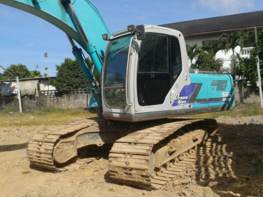 ขายแบคโฮโคเบลโก รุ่น SK200  สนใจติดต่อ คุณ ธีรเดช(ส่อง) 081-0873744