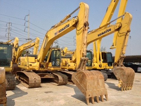 เหลือ4คันเท่านั้นขายKOMATSU-PC200-7