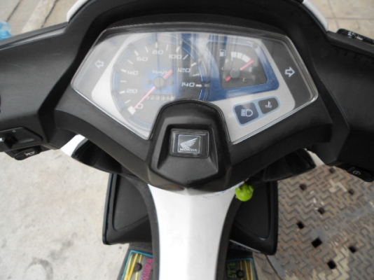 Air Blade เครื่องดีมากๆครับ สภาพเนียนสวย เราคาถูกๆครับ