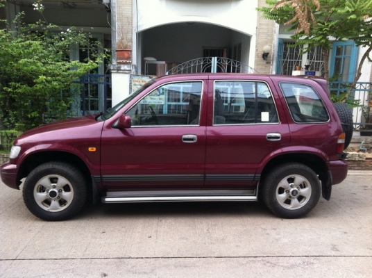 เกียร์ สปอร์ตเทด 2.0 ปี 2000 สีเดิมทั้งคัน ยางใหม่ 90\% ราคา 137,000 บาท