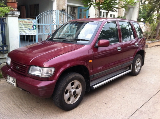 เกียร์ สปอร์ตเทด 2.0 ปี 2000 สีเดิมทั้งคัน ยางใหม่ 90\% ราคา 137,000 บาท