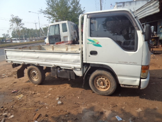 ขายรถอีซูซุหัวกาตูน4ล้อกลาง เครื่อง88สภาพสวยราคาถูกๆ ขายรถอีซูซุหัวกาตูน4ล้อกลาง เครื่อง88สภาพสวยราคาถูกๆ