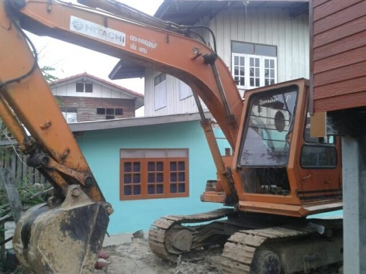 ขายแบคโค  สภาพพร้อมใช้งาน สนใจโทร 085-7698049