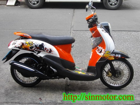 ขาย Fino Extreme สีดำ-ส้ม-ขาว สวยจ๊าบ เครื่องเดิมๆดียอดเยี่ยม95\% ขับดีมาก ราคา 22500 บาท