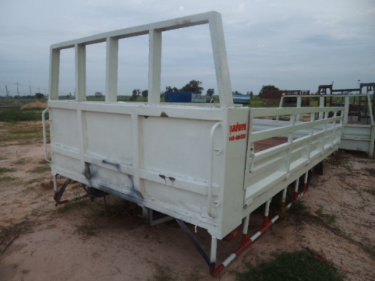 ขายกะบะรถ6ล้อเหล็กทั้งลูก ยาว5.30 สภาพสวยๆพร้อมยกใสใช้งานได้เลยคับ