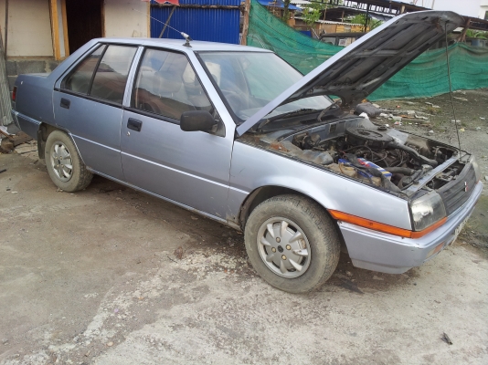 ขายรถเก๋ง สภาพดี เครื่องวิ่งฉิว พร้อมชุดแก๊ส 1ชุด