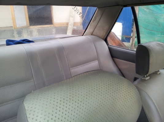 ขายรถเก๋ง สภาพดี เครื่องวิ่งฉิว พร้อมชุดแก๊ส 1ชุด