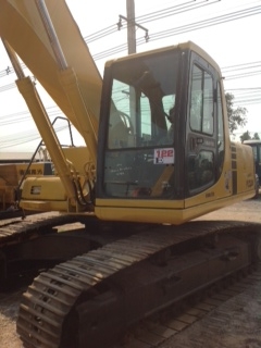 ขายด่วนรถแบคโฮ KOMATSU PC200-6