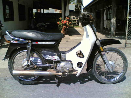 ขายดรีมคุรุสภา(ม่วง)เล่มทะเบียนพร้อมชุดโอนเครื่องดีอะไหร่ครบขาย 9500 บาท