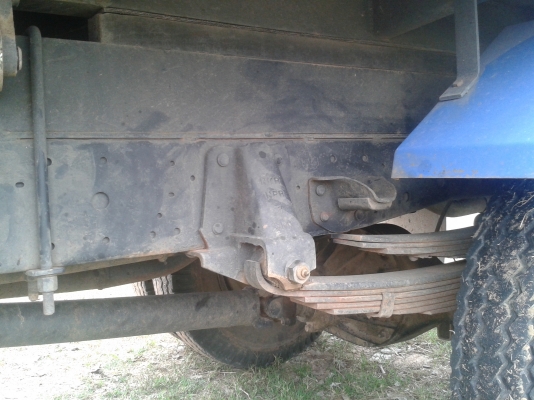 ต้องการรถดั้ม ISUZU N K R 712Y52-710045   URO2  แอร์ เพาเวอร์  130แรงม้า  สภาพดีมาก เครื่องแน่น ทะเ่บียนพร้อมโอน