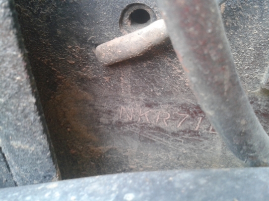 ต้องการรถดั้ม ISUZU N K R 712Y52-710045   URO2  แอร์ เพาเวอร์  130แรงม้า  สภาพดีมาก เครื่องแน่น ทะเ่บียนพร้อมโอน