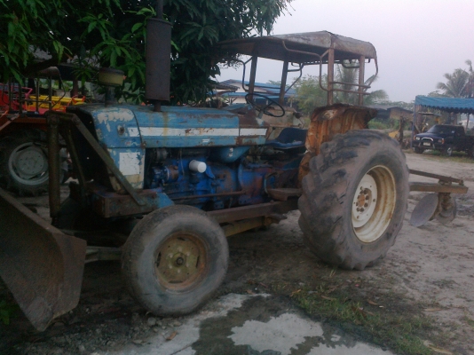 ขายรถไถFORD 6600 T5 เดิมๆ แห้งๆ