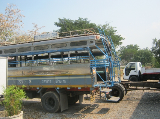 ขาย6ล้อ NPR 57 L 100 แรงม้า พร้อมส่งนักเรียน 420000 บาท ขาย6ล้อ NPR 57 L 100 แรงม้า พร้อมส่งนักเรียน 420000 บาท