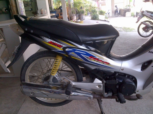 ด่วน!!!!!เวฟ125Rสต๊าทมือ กุญแจใหญ่ ปี49 รถเครื่องดี พร้อมใช้ ทะเบียน+เอกสารโอน ภาษีไม่หมด 088-2197709