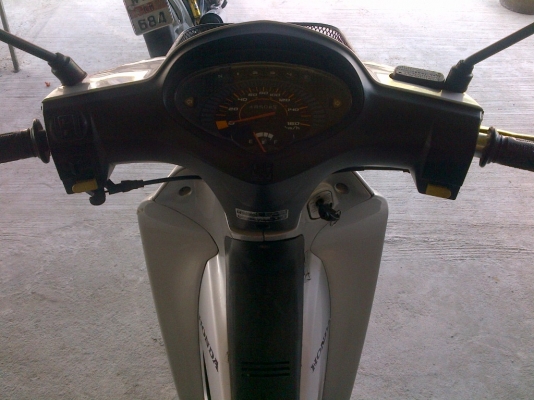 ด่วน!!!!!เวฟ125Rสต๊าทมือ กุญแจใหญ่ ปี49 รถเครื่องดี พร้อมใช้ ทะเบียน+เอกสารโอน ภาษีไม่หมด 088-2197709