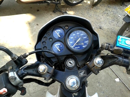 ขายด่วน!!! SONIC ล้อแม็คแท้ เครื่องแน่นแรง สตาร์ทครั้งเดียวติด เล่มภาษีครบพร้อมใช้ ขายด่วน!!! SONIC ล้อแม็คแท้ เครื่องแน่นแรง สตาร์ทครั้งเดียวติด เล่มภาษีครบพร้อมใช้