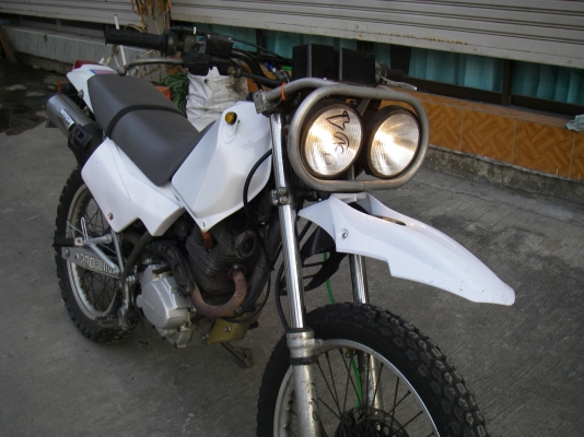 **ฮอนด้า nx125 4จังหวะ 6เกียร์ cdi สตาร์ทมือจ้า..สดๆจากญี่ปุ่น